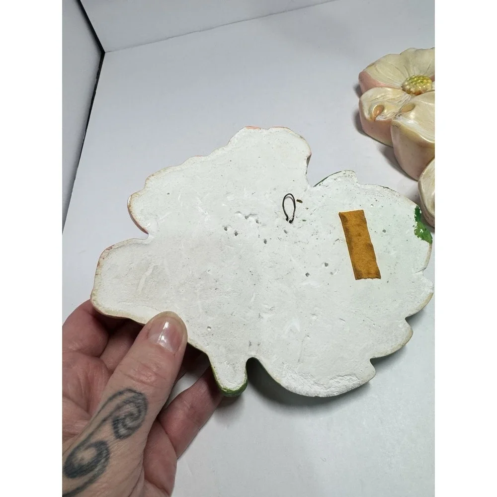 Vintage 1968 Miller Studio Dogwood Flower Chalkware‎ Wall Plaques Set of 2 MCM